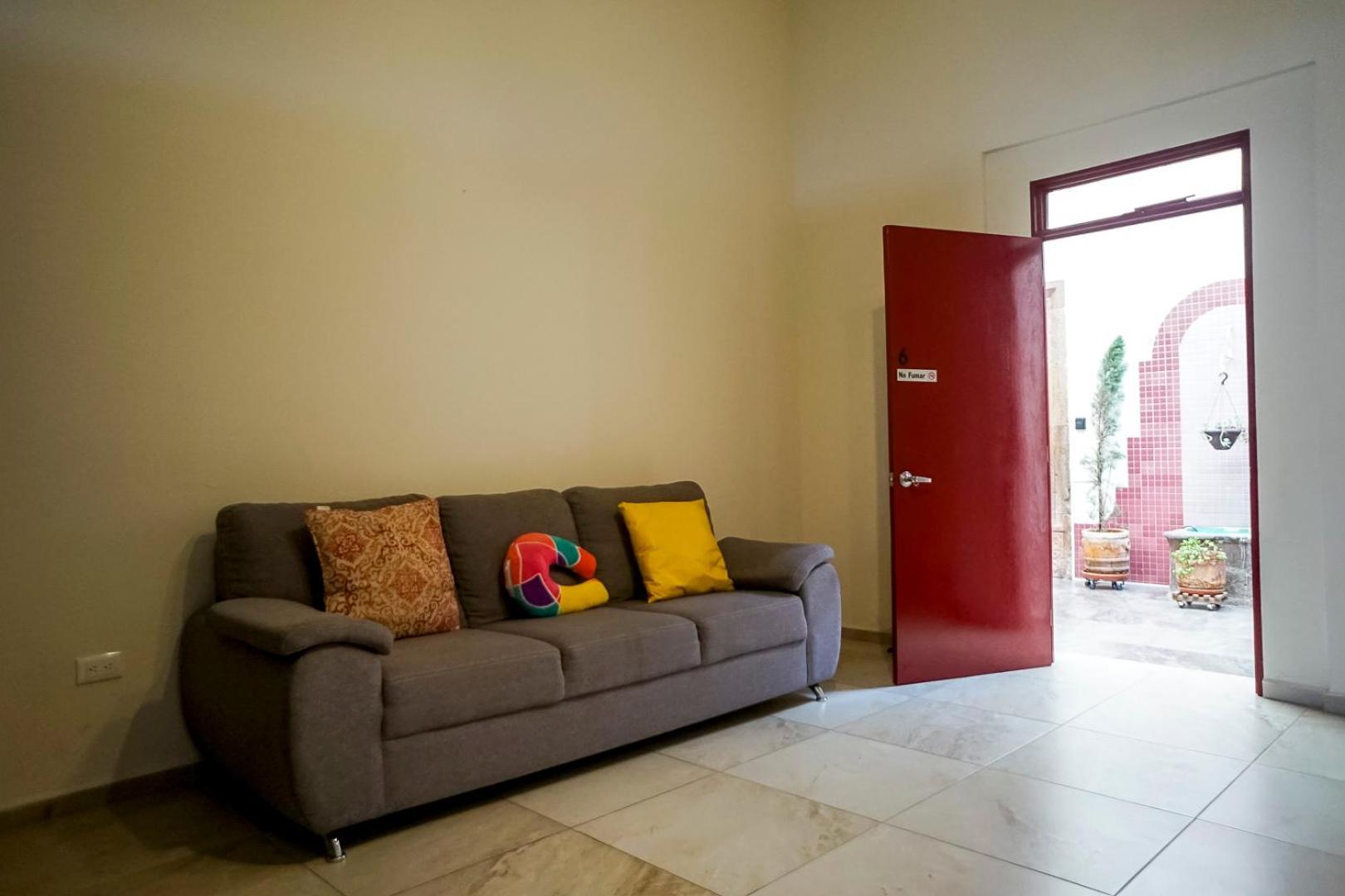 Casa Morelos Stayhouse Сан-Луис-Потоси Экстерьер фото